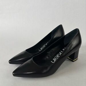 Calvin Klein Black Block Heel Pumps Gold Detail Women’s 9